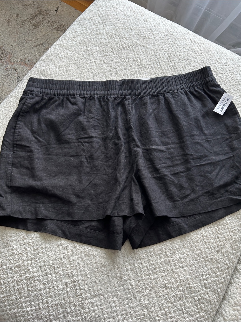 Old Navy Black Elastic-Waist Athletic Shorts